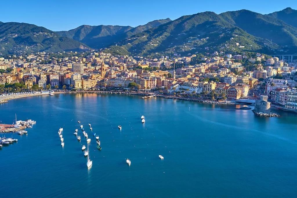 Portofino - Appartamento Vista Mare - Rooftop Terrazzo - In Centro Citta - Free Wifi Rapallo Bagian luar foto